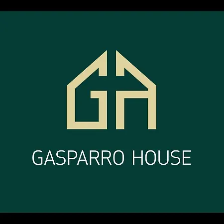 Gasparro House Ferienhaus *